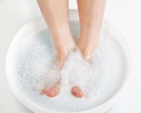 Fleet fungal treatment method